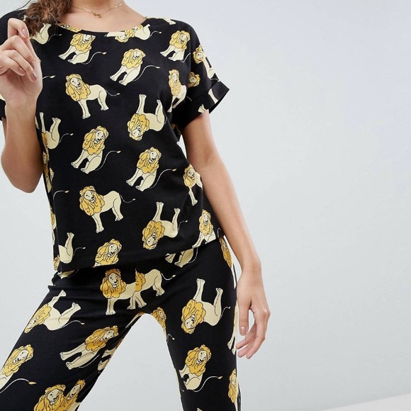 ASOS Other - NWT ASOS Tee & Legging Pajama Set in Lion Print